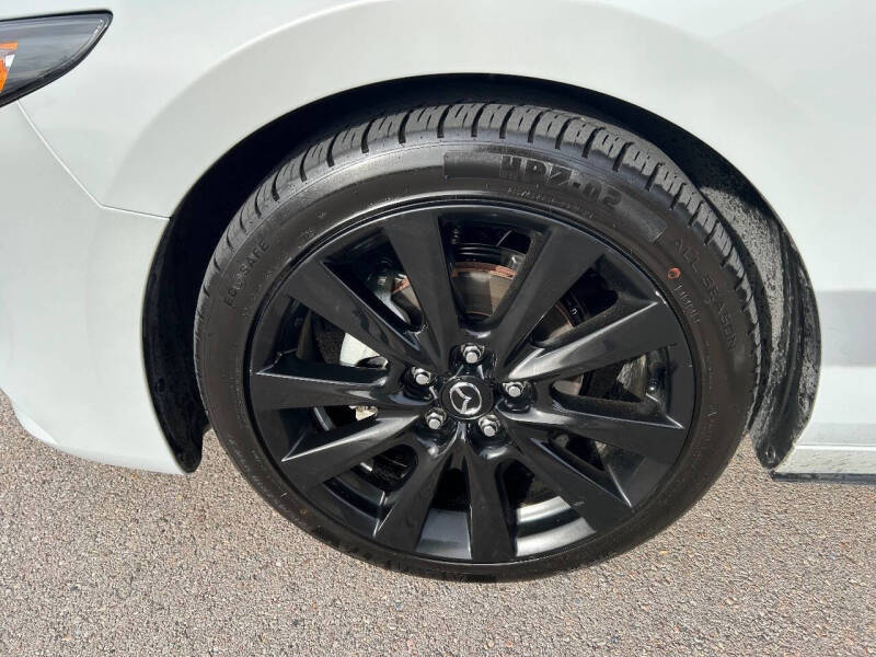 2024 Mazda Mazda3 Sedan 2.5 S Select Sport