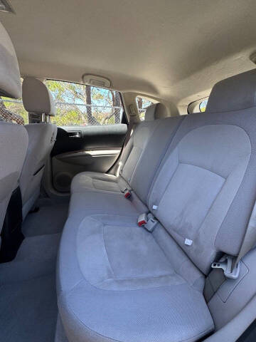 2009 Nissan Rogue S