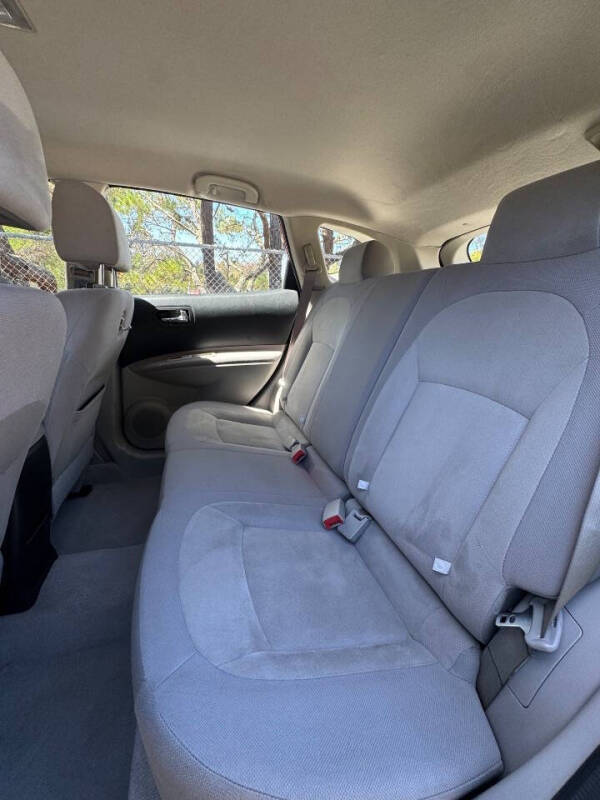 2009 Nissan Rogue S