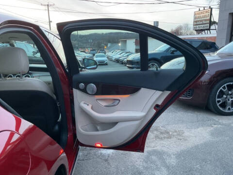 2017 Mercedes-Benz C-Class