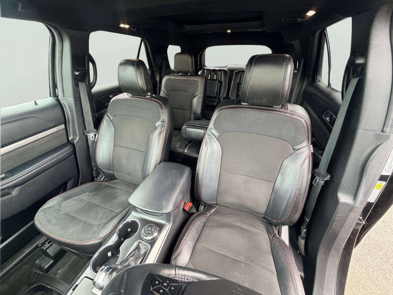 FordExplorer18