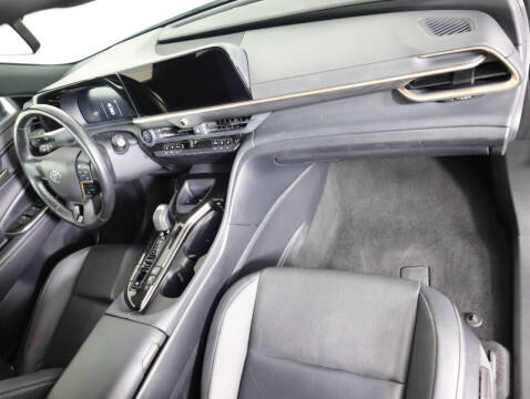 2025 Toyota Crown XLE