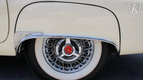 1957 Ford Thunderbird