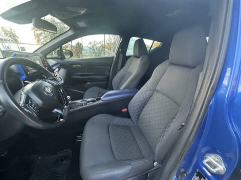 2021 Toyota C-HR XLE