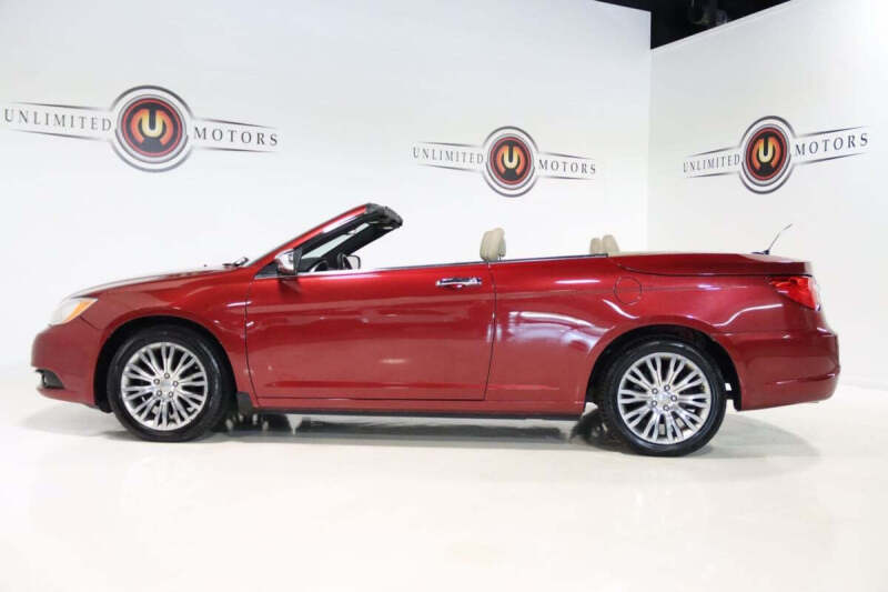 2013 Chrysler 200 Limited