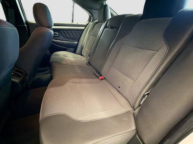 2019 Ford Taurus SEL