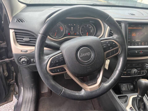 2017 Jeep Cherokee Latitude