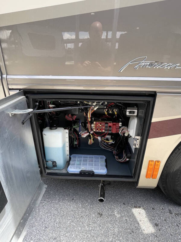 2013 Freightliner XCM Chassis