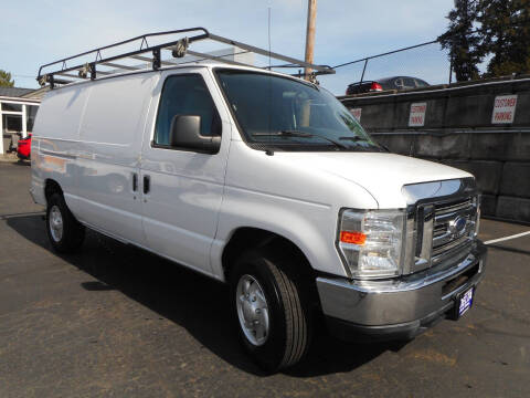 2012 Ford E-Series E-350 SD
