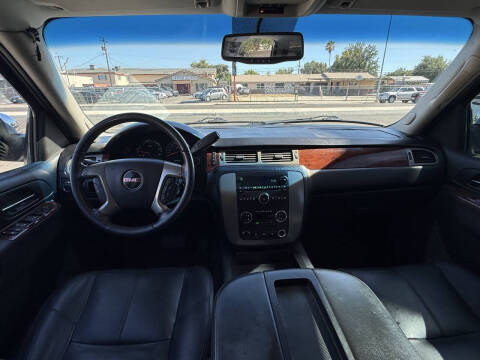 2011 GMC Yukon SLT