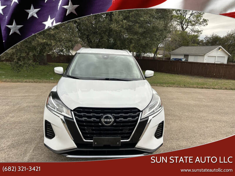 2023 Nissan Kicks SV's photo