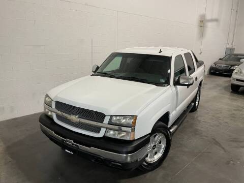 2006 Chevrolet Avalanche for sale at Dotcom Auto in Chantilly VA