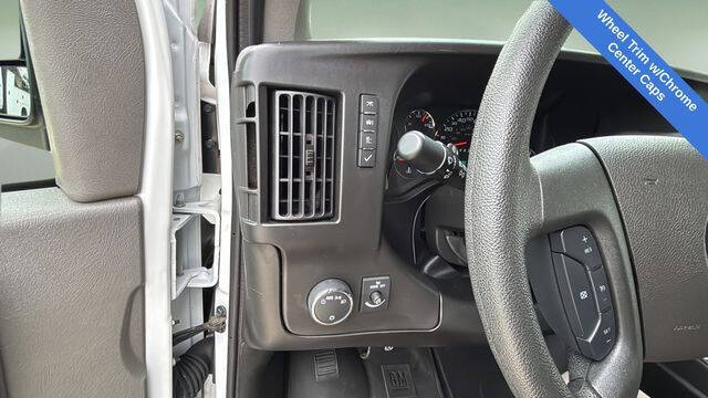 2024 Chevrolet Express LT 3500
