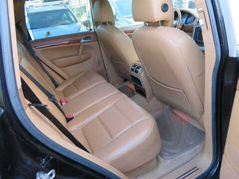 2004 Porsche Cayenne Tiptronic