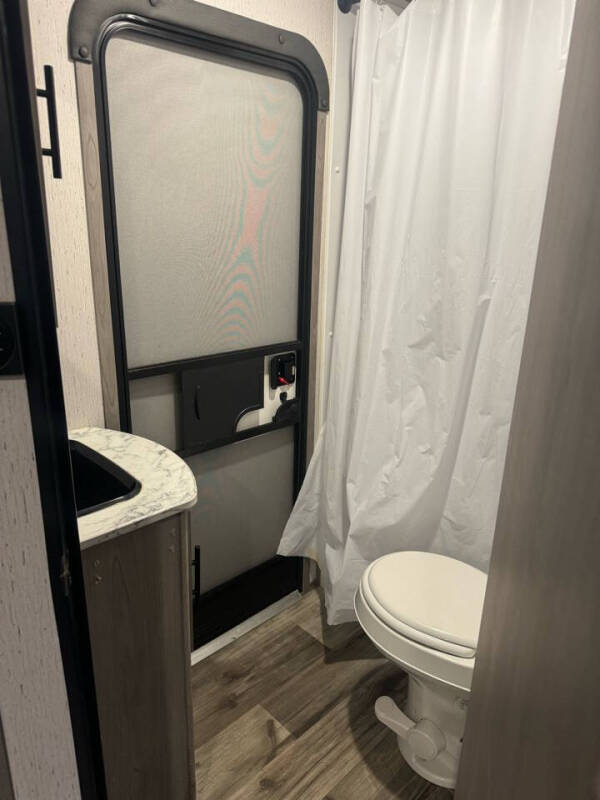 2022 Coleman LANTERN 263BH