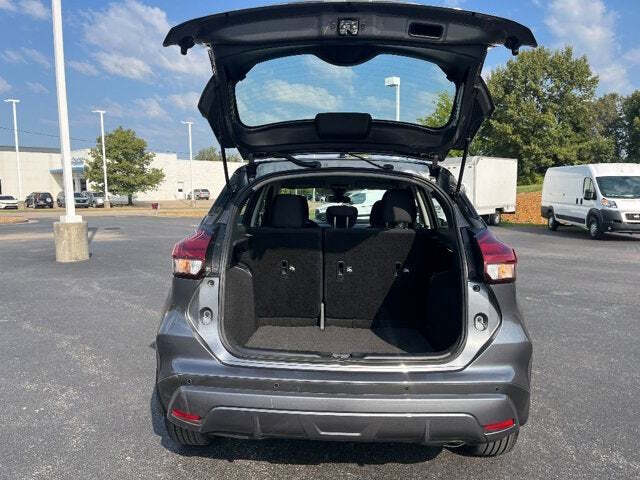 2023 Nissan Kicks 22