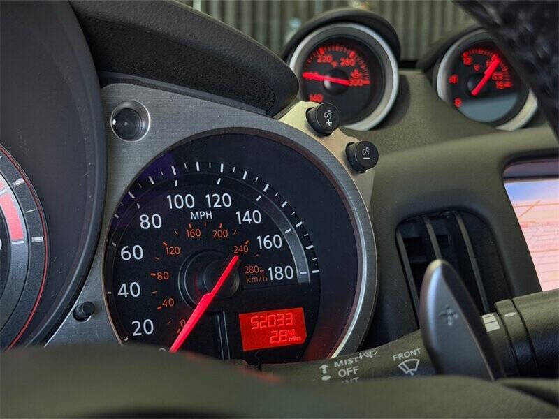 2017 Nissan 370Z Touring