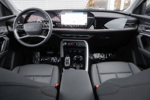 2025 Audi Q5 quattro Premium Plus TFSI
