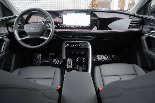 2025 Audi Q5 quattro Premium Plus TFSI