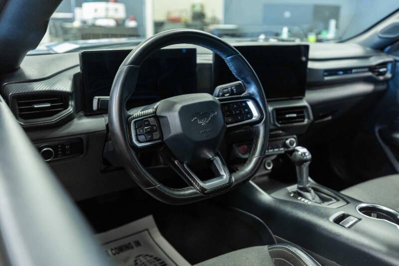 2024 Ford Mustang EcoBoost