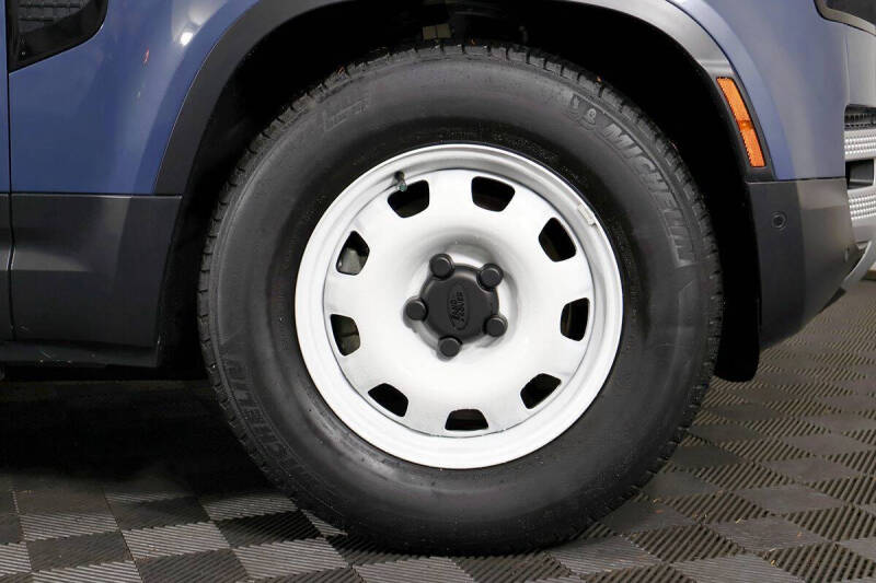 2023 Land Rover Defender 90 S