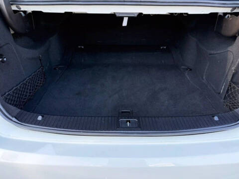 2010 Mercedes-Benz E-Class