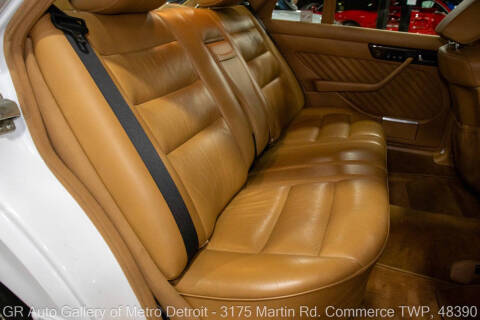 1991 Mercedes-Benz 560-Class 560 SEL