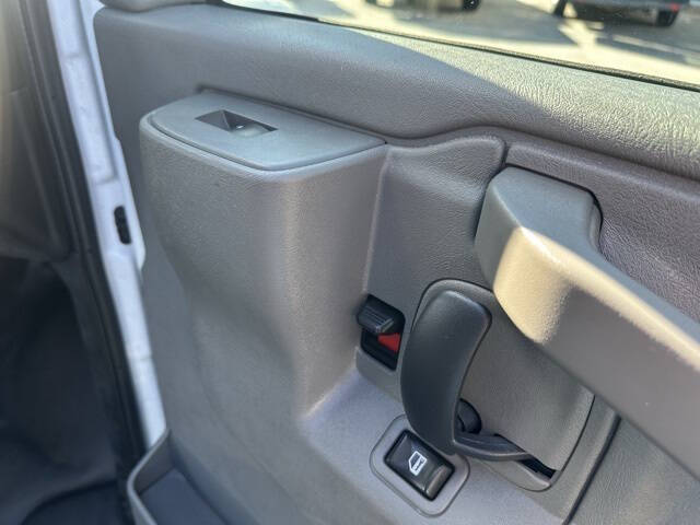 2020 GMC Savana 2500