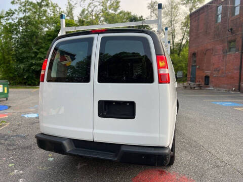 2018 Chevrolet Express 2500