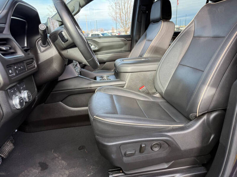 2024 GMC Yukon XL SLT