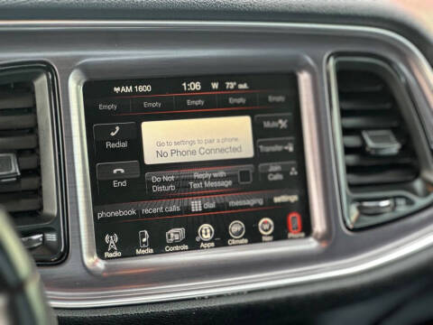 2016 Dodge Challenger SXT