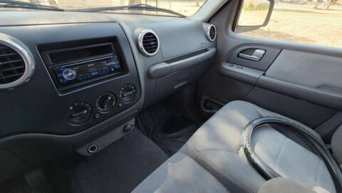 2003 Ford Expedition XLT