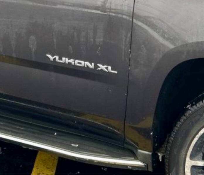 2016 GMC Yukon XL SLE