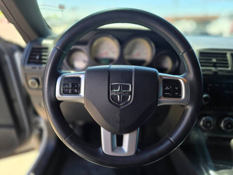 2014 Dodge Challenger SXT