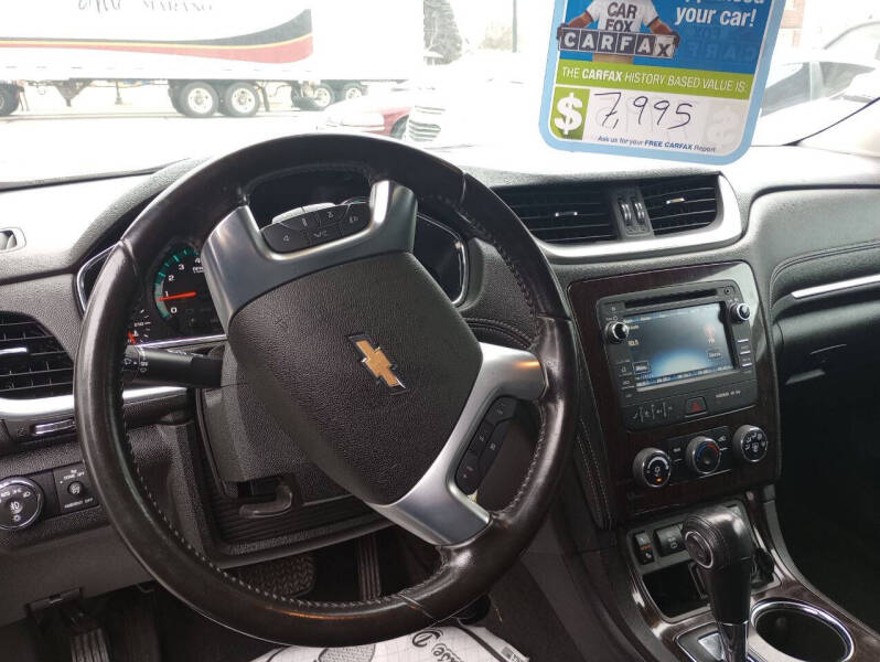 2017 Chevrolet Traverse LT