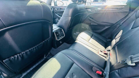 2018 Porsche Macan S