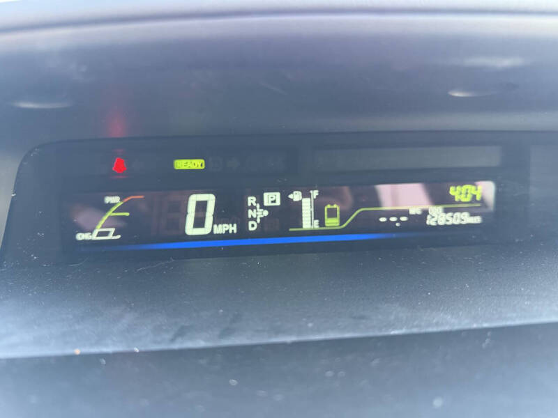 2012 Toyota Prius v Three