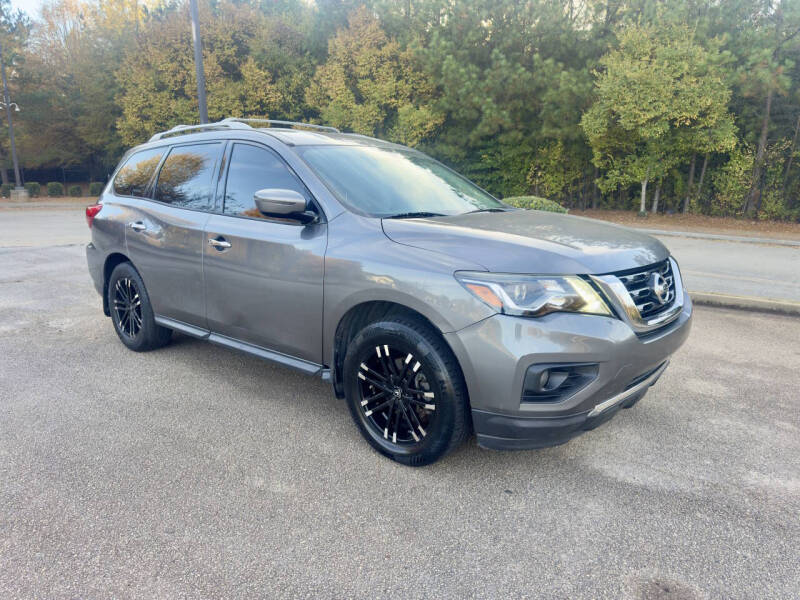 2017 Nissan Pathfinder SV