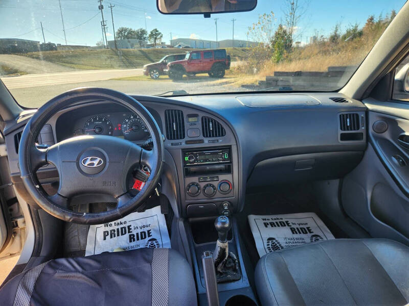 2004 Hyundai Elantra GT