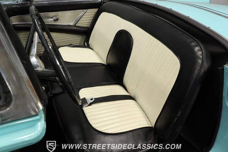 1956 Ford Thunderbird