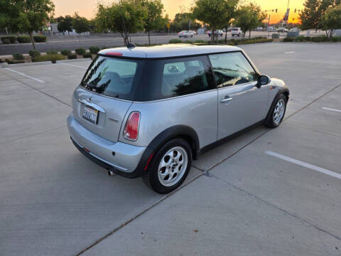 2005 MINI Cooper