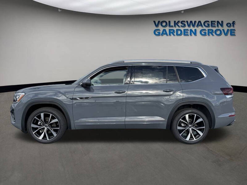 2026 Volkswagen Atlas SEL Premium R-Line 4Motion