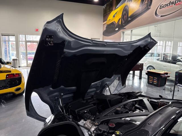 2019 Aston Martin DB11 V8