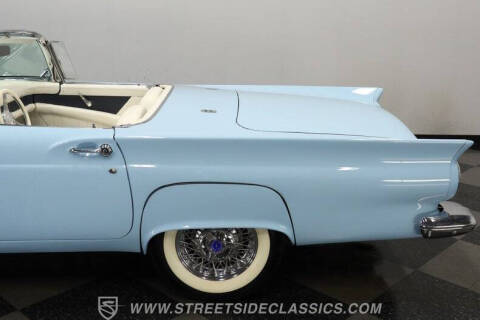 1957 Ford Thunderbird