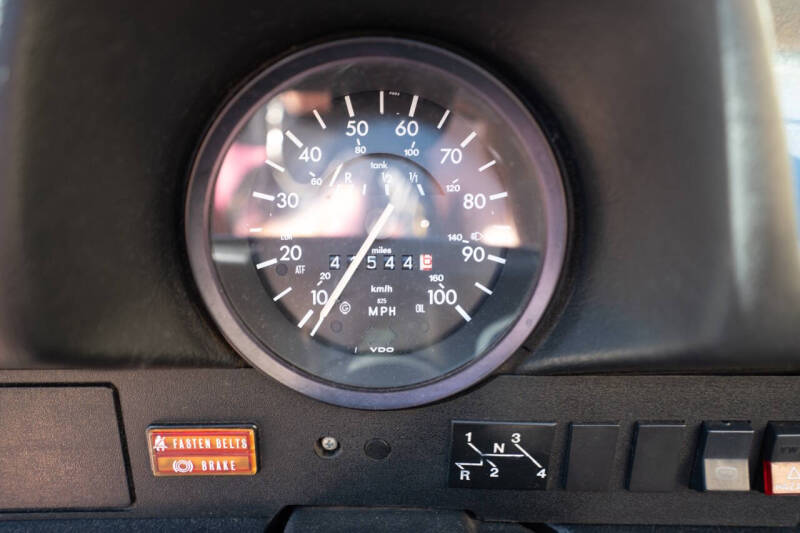 1977 Volkswagen Super Beetle