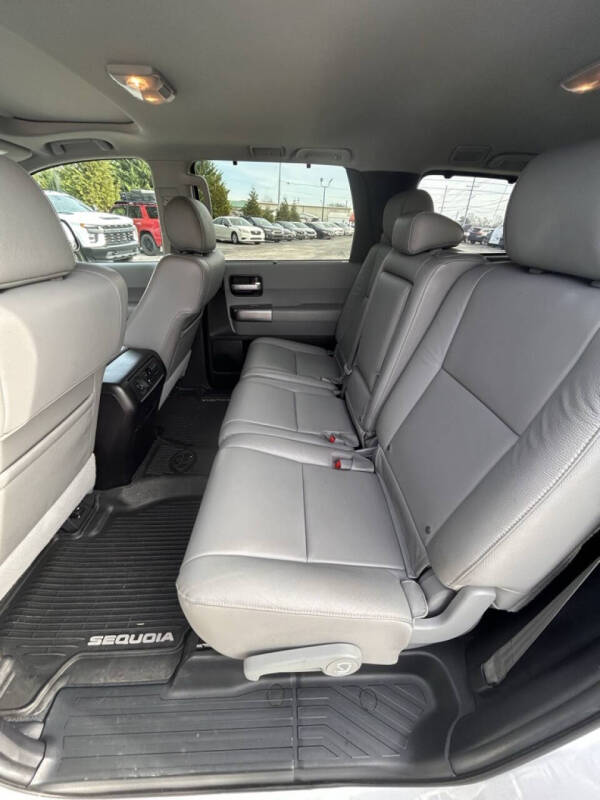 2021 Toyota Sequoia Limited