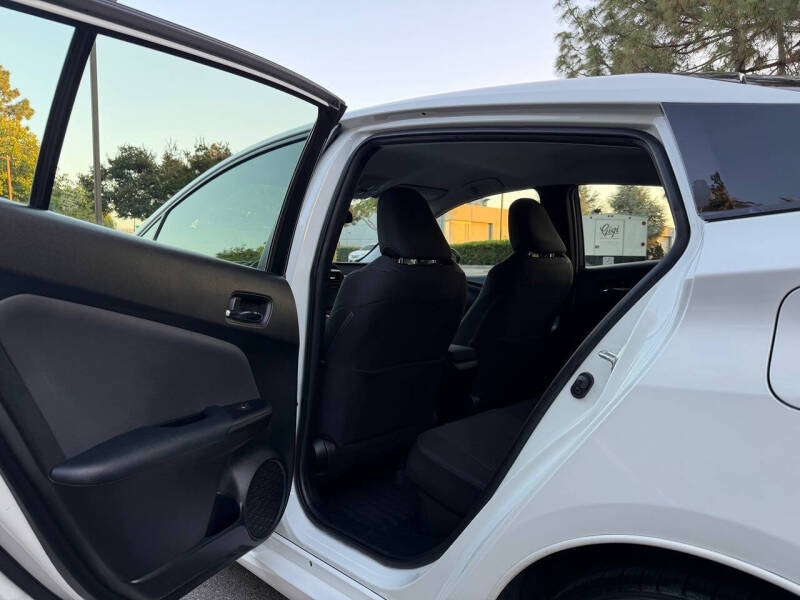 2018 Toyota Prius Three