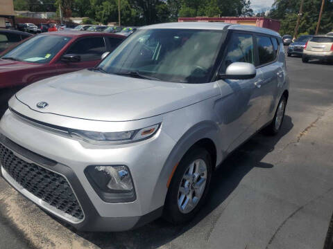 2020 Kia Soul for sale at TRAIN AUTO SALES & RENTALS in Taylors SC