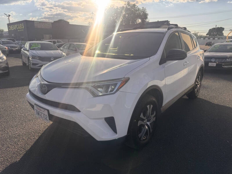 2017 Toyota RAV4 LE