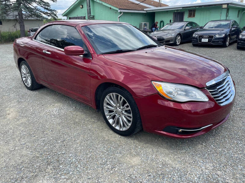 2013 Chrysler 200 Limited